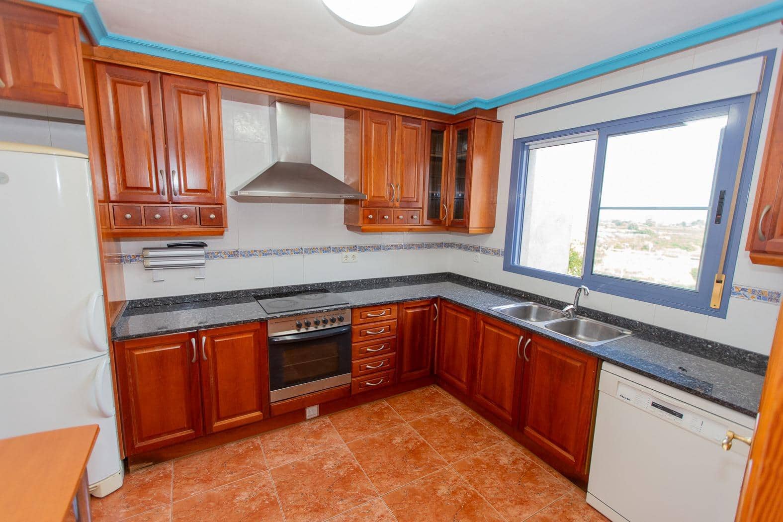 3 bedroom Townhouse for sale in Alcanar with garage - € 233,300 (Ref: 9312870)