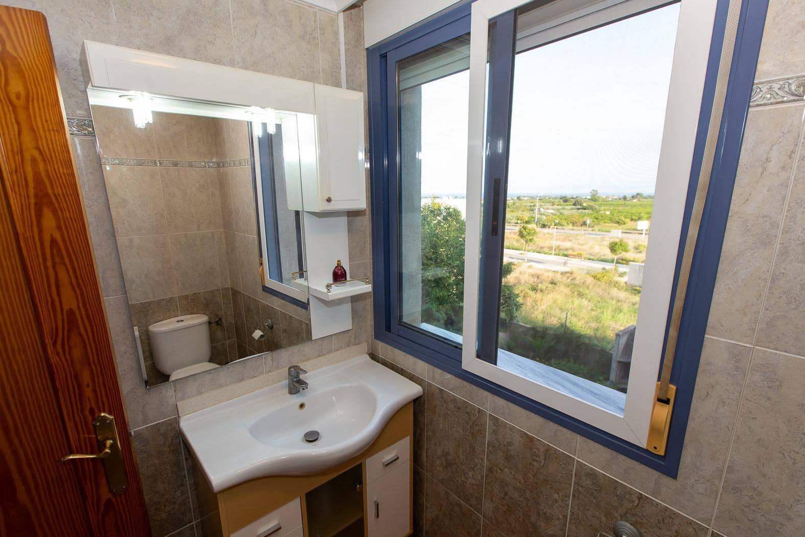 3 bedroom Townhouse for sale in Alcanar with garage - € 233,300 (Ref: 9312870)