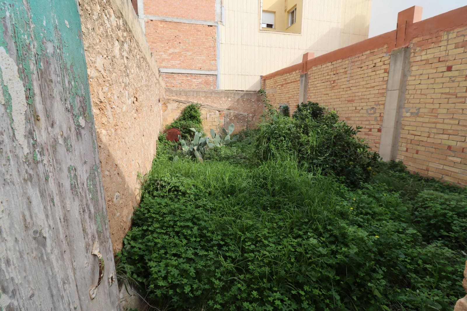Building Plot for sale in Alcanar - € 65,000 (Ref: 9395990)