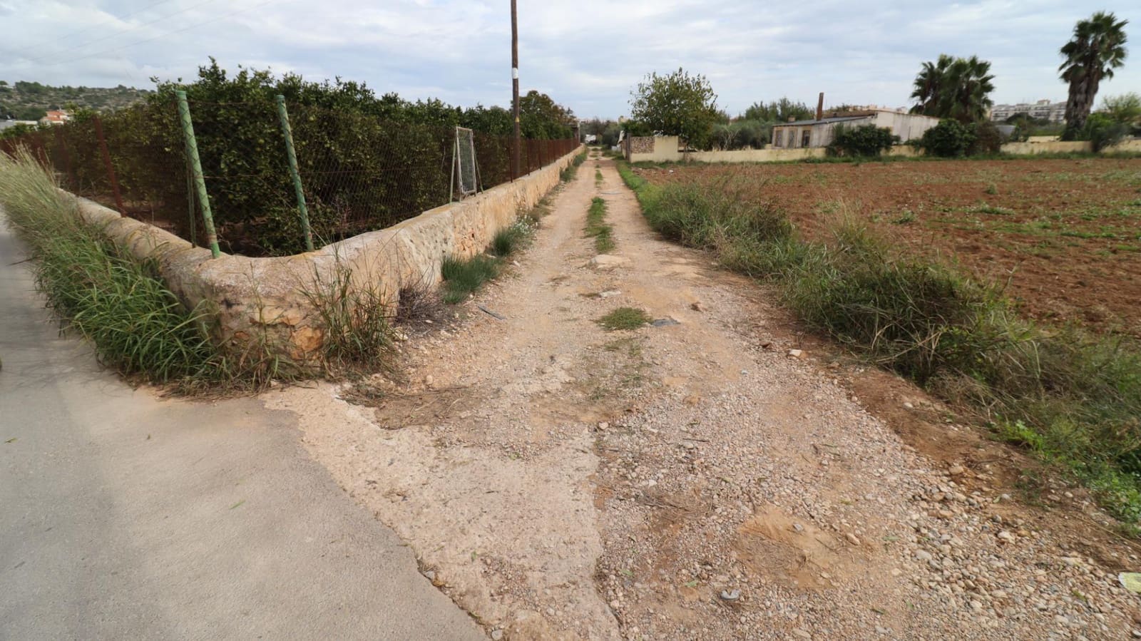 Grunde uden byggetilladelser til salg i Alcanar - € 9.300 (Ref: 9407965)