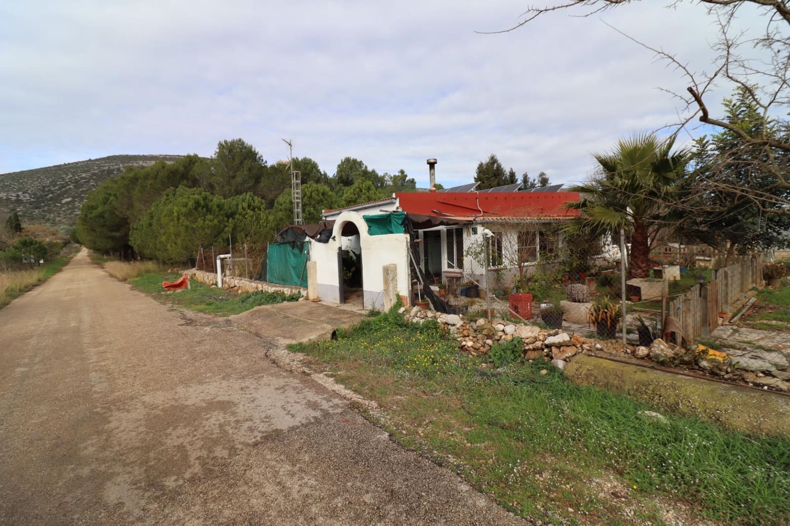 3 slaapkamer Finca/Landhuis te koop in Ulldecona met zwembad - € 128.000 (Ref: 9586494)