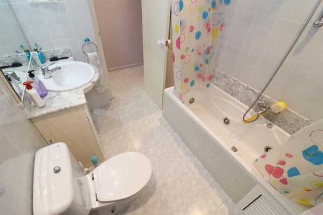 Ático de 2 habitaciones en Alcanar en venta - 105.000 € (Ref: 9695341)