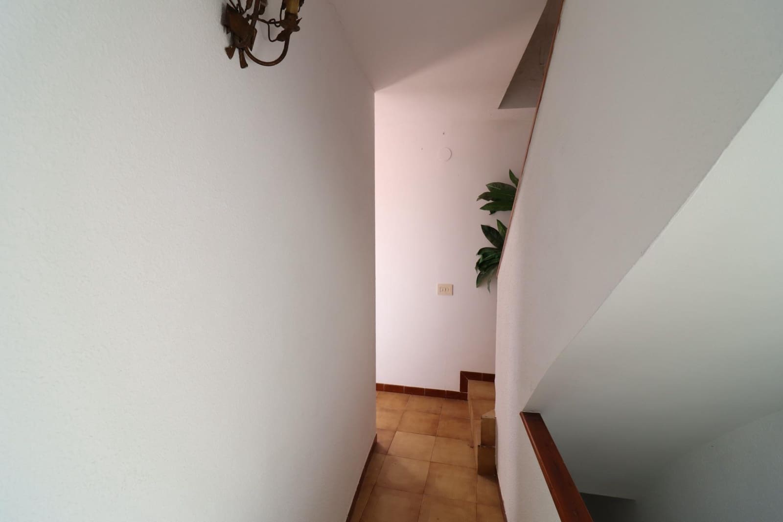 7 bedroom Villa for sale in Alcanar with pool - € 485,000 (Ref: 9701633)