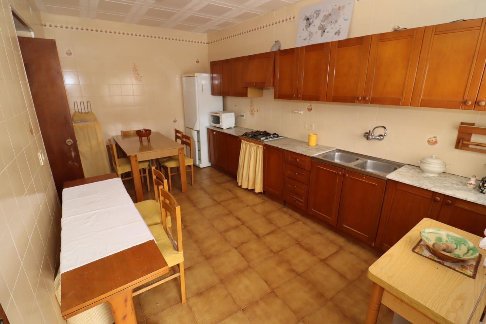 7 bedroom Villa for sale in Alcanar with pool - € 485,000 (Ref: 9701633)