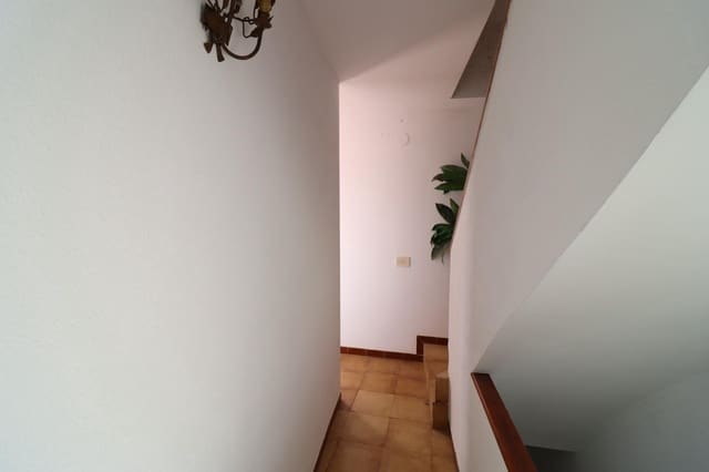 7 soveværelse Villa til salg i Alcanar med swimmingpool - € 485.000 (Ref: 9701633)