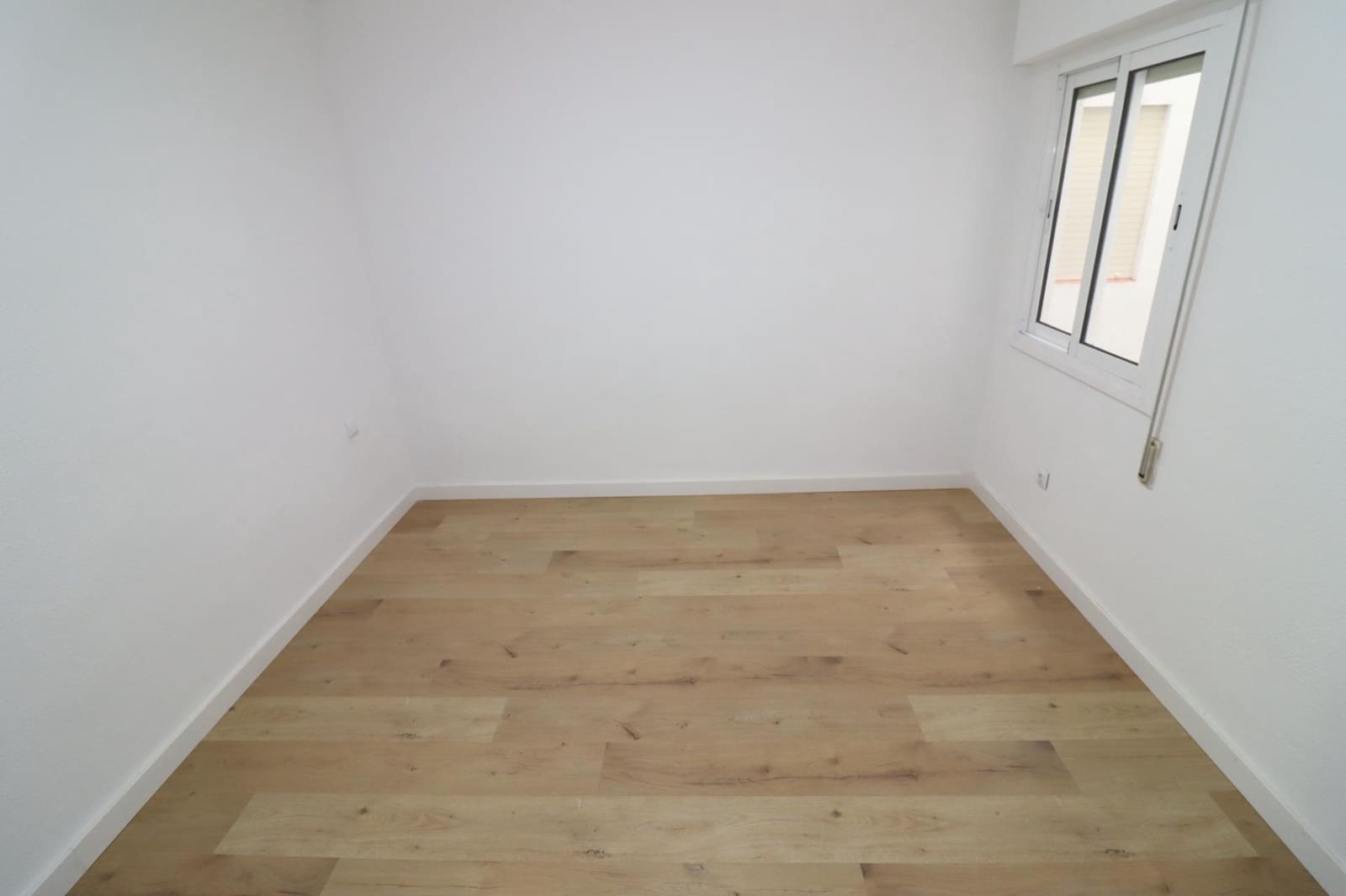 3 bedroom Flat for sale in Alcanar - € 106,000 (Ref: 9719955)