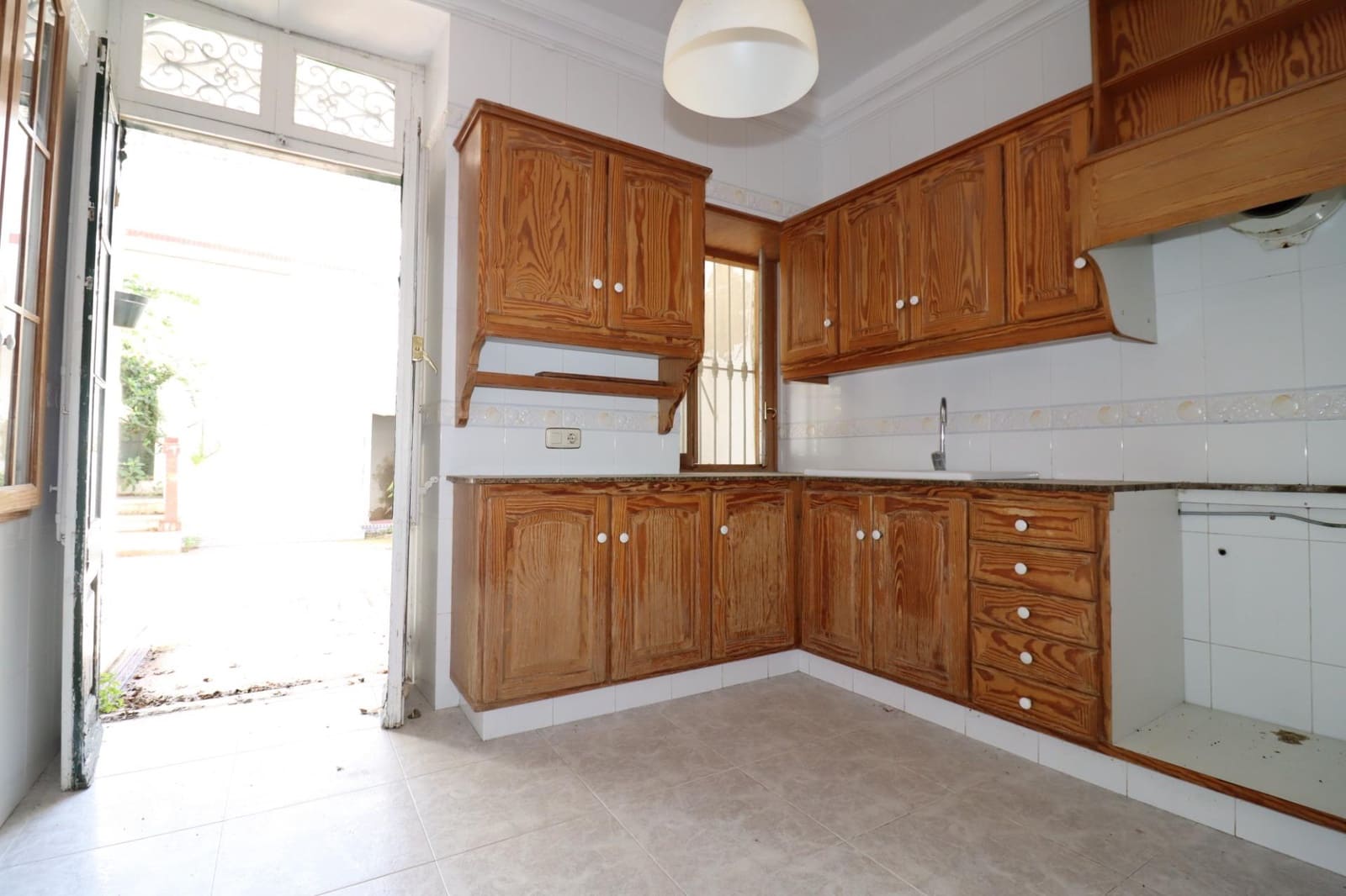 6 chambre Maison de Ville à vendre à Sant Carles de la Rapita - 330 000 € (Ref: 9761987)