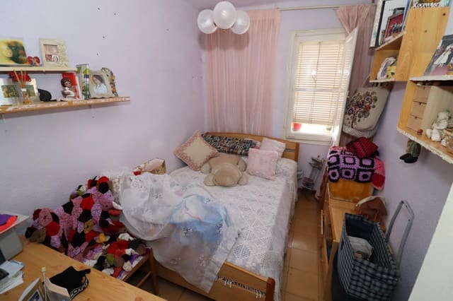 2 bedroom Flat for sale in Alcanar - € 25,000 (Ref: 9797105)