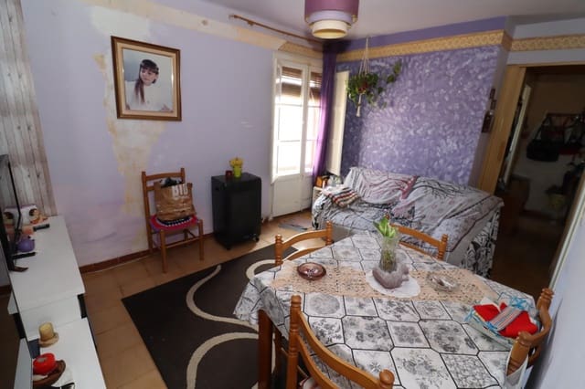 2 bedroom Flat for sale in Alcanar - € 25,000 (Ref: 9797105)