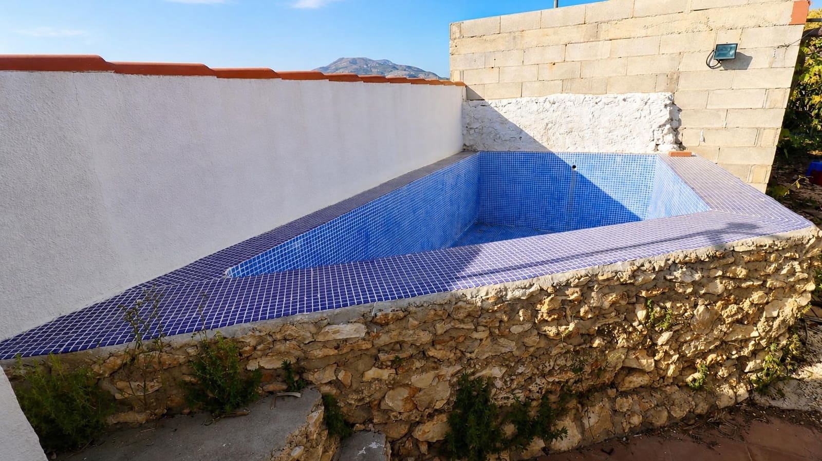 3 bedroom Finca/Country House for sale in Les Cases d'Alcanar with pool - € 365,000 (Ref: 9806478)