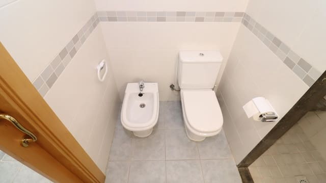 3 bedroom Apartment for sale in Alcanar - € 120,000 (Ref: 9843401)