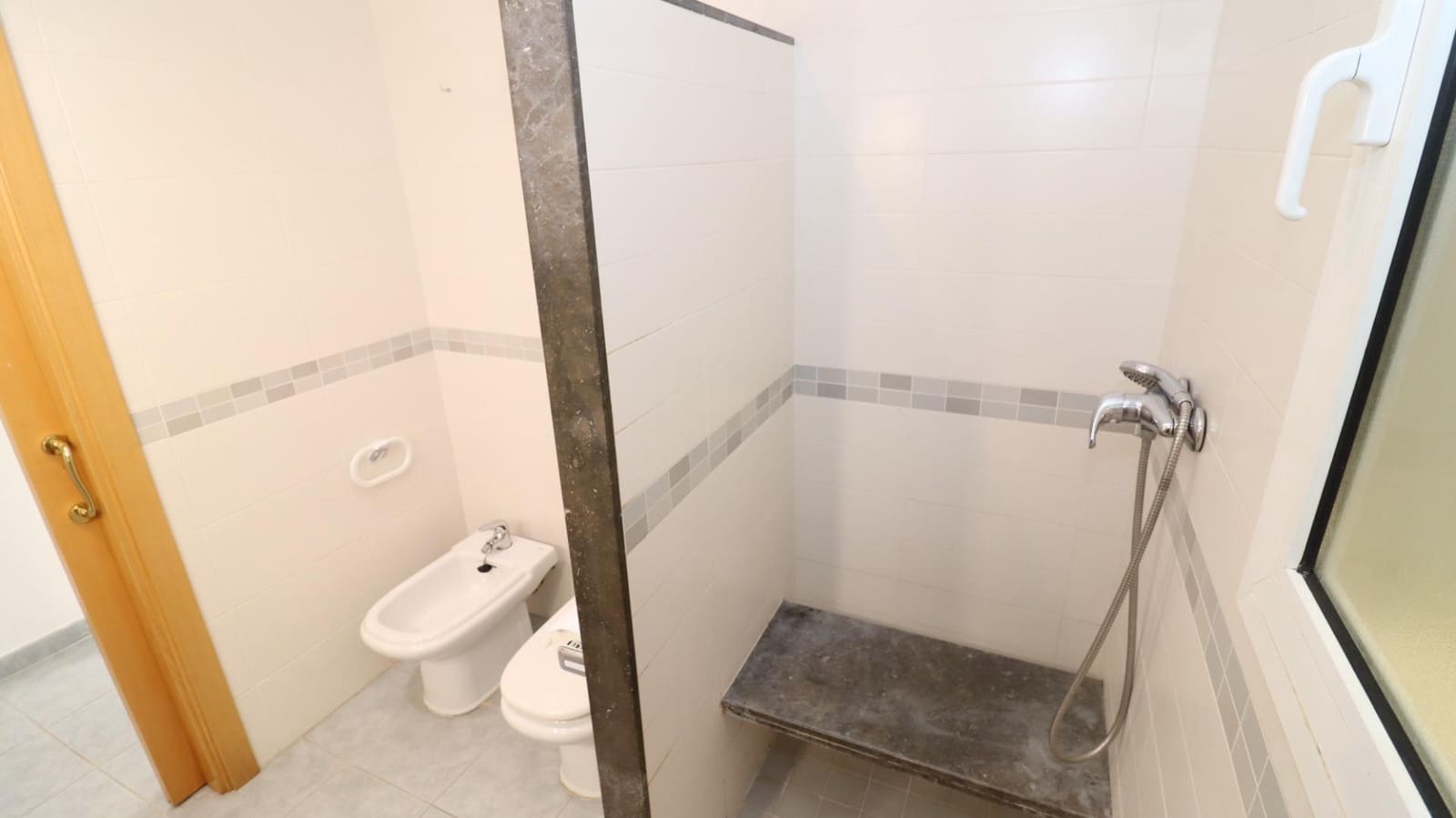 3 bedroom Apartment for sale in Alcanar - € 120,000 (Ref: 9843401)