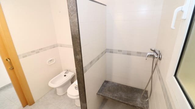 3 bedroom Apartment for sale in Alcanar - € 120,000 (Ref: 9843401)