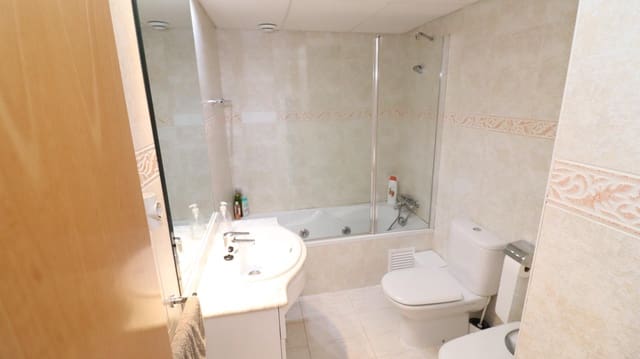 2 bedroom Flat for sale in Les Cases d'Alcanar, Alcanar with pool - € 150,000 (Ref: 9855460)