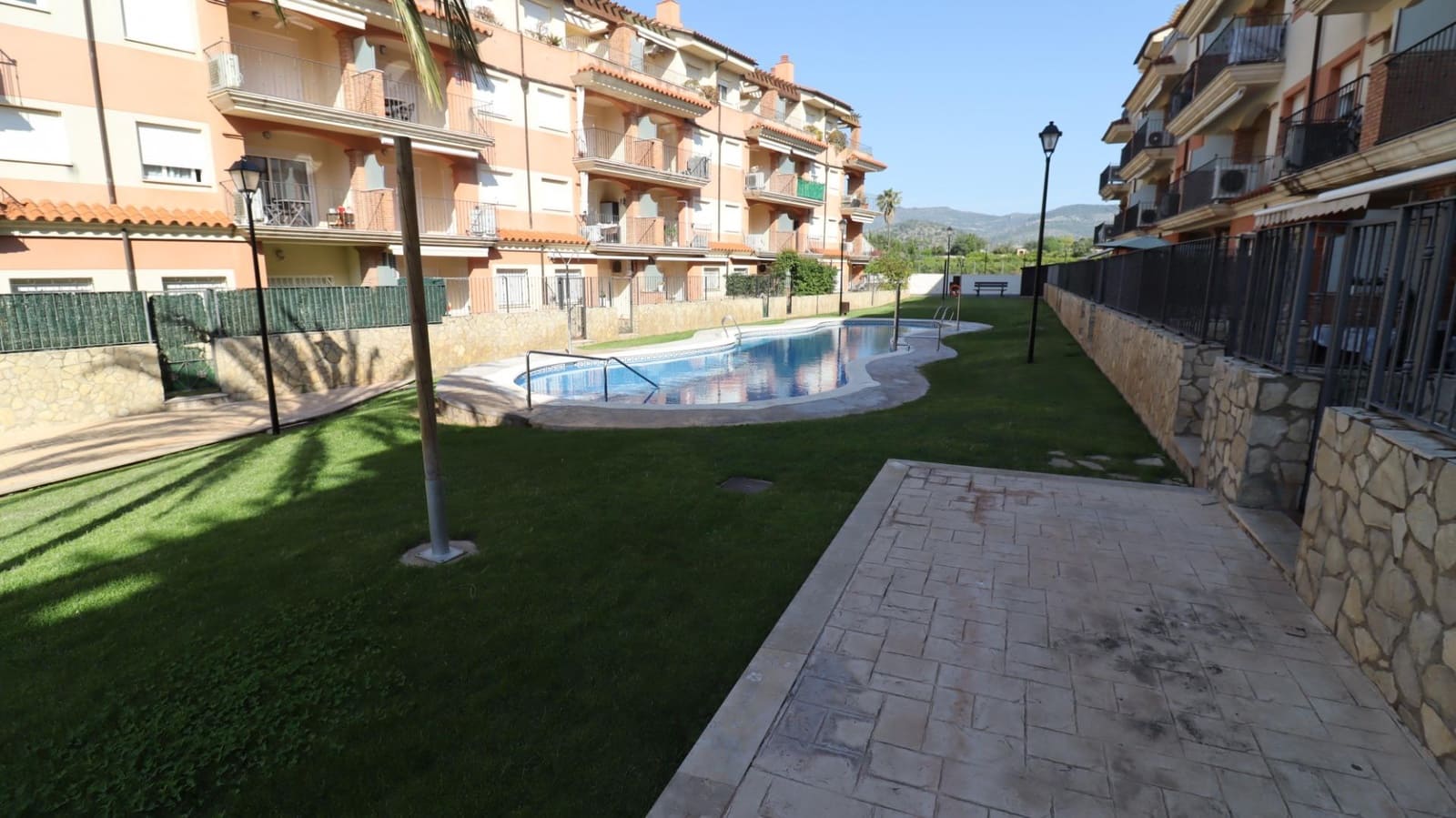 2 bedroom Flat for sale in Les Cases d'Alcanar with pool - € 150,000 (Ref: 9855460)