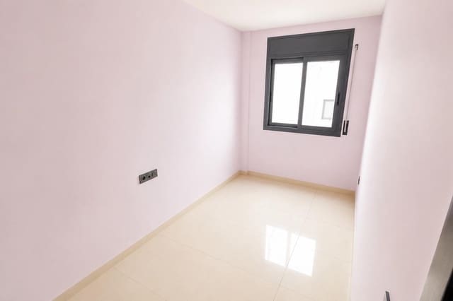 2 quarto Apartamento para venda em Sant Carles de la Ràpita - 116 000 € (Ref: 9929405)