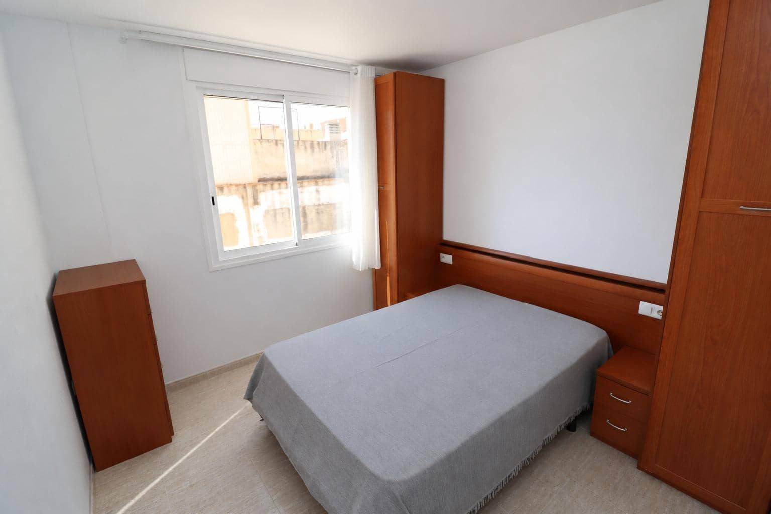 3 sypialnia Mieszkanie do wynajęcia w Alcanar - 514 € (Ref: 9949805)