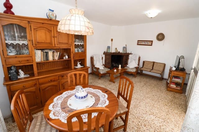 3 soverom Villa til salgs i Alcanar med garasje - € 350 000 (Ref: 9975446)