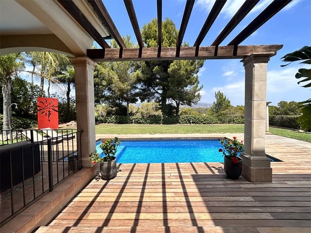 4 soveværelse Villa til salg i Cala Vinyes / Cala Vinyas / Cala Viñas, Calvià - € 2.395.000 (Ref: 7829115)