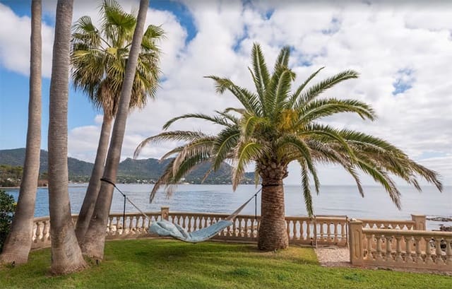 6 makuuhuone Huvila myytävänä paikassa Cala Millor, Son Servera mukana uima-altaan - 4 500 000 € (Ref: 7879451)