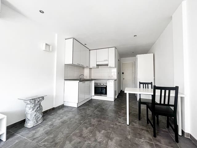 1 makuuhuone Huoneisto myytävänä paikassa Costa de la Calma, Calvià - 330 000 € (Ref: 9131216)