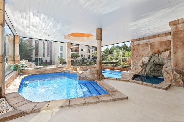 3 soveværelse Byhus til salg i Santa Ponsa, Calvià med swimmingpool - € 990.000 (Ref: 9131246)