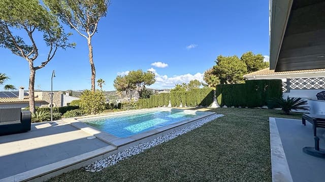 5 soveværelse Villa til salg i Cala Vinyes / Cala Vinyas / Cala Viñas, Calvià med swimmingpool - € 3.500.000 (Ref: 9131286)