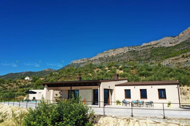 3 camera da letto Villa in vendita in Gaianes con garage - 495.000 € (Rif: 10093959)