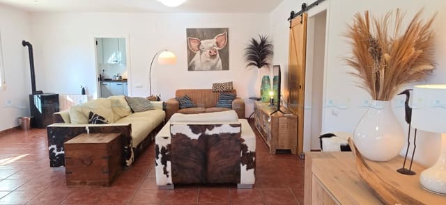 5 quarto Moradia para venda em Ontinyent com piscina garagem - 480 000 € (Ref: 10111128)