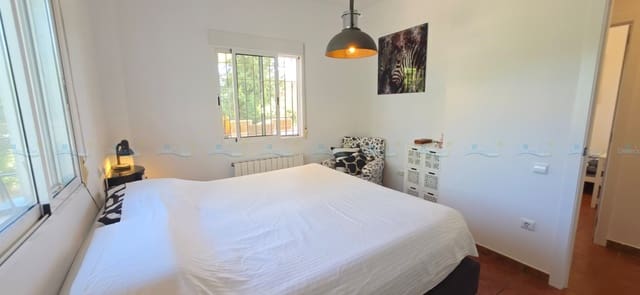 5 quarto Moradia para venda em Ontinyent com piscina garagem - 480 000 € (Ref: 10111128)
