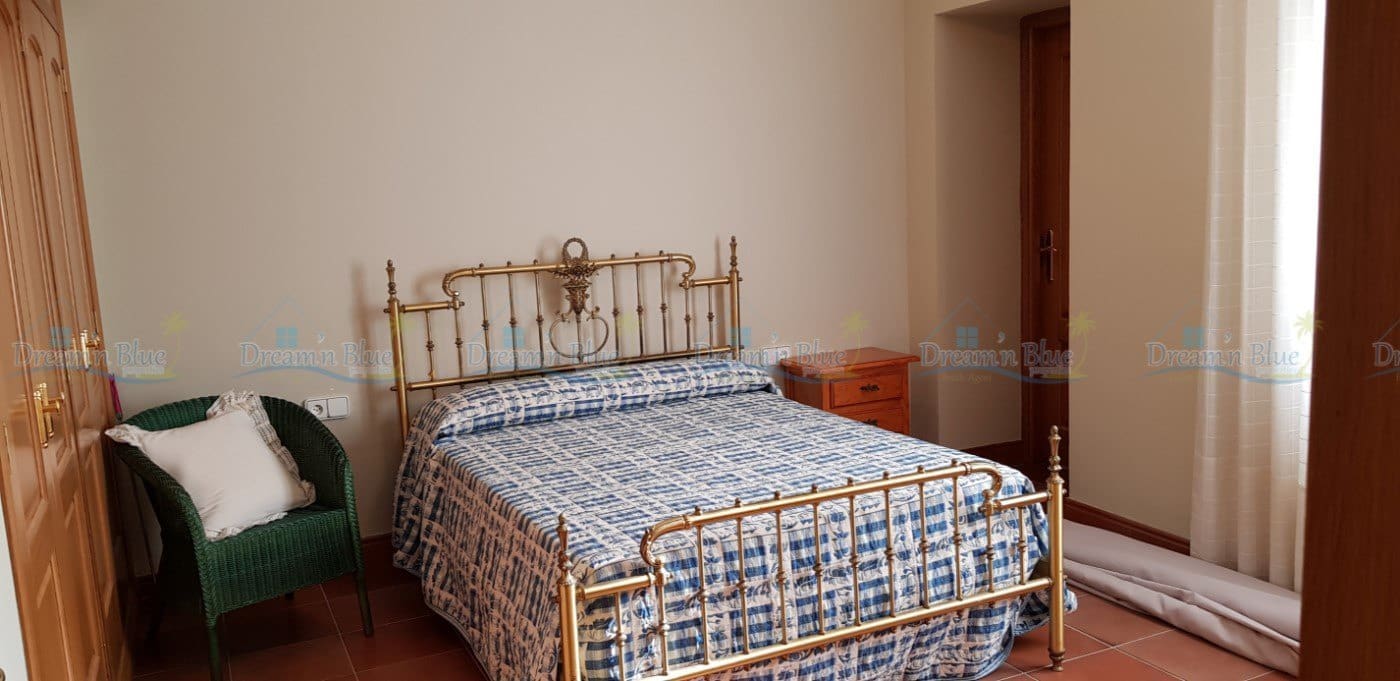 9 sovrum Villa till salu i Muro de Alcoy med pool garage - 875 000 € (Ref: 4396213)