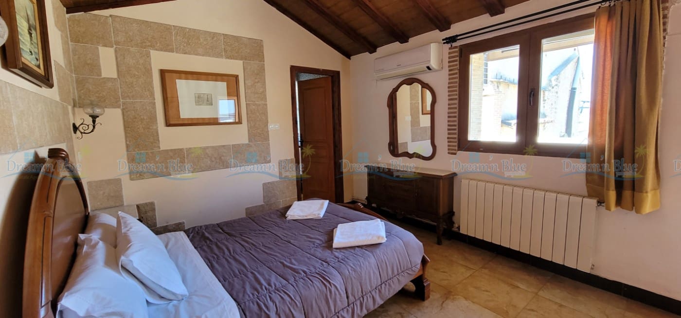 5 slaapkamer Huis te koop in Albaida met zwembad - € 220.000 (Ref: 6784067)