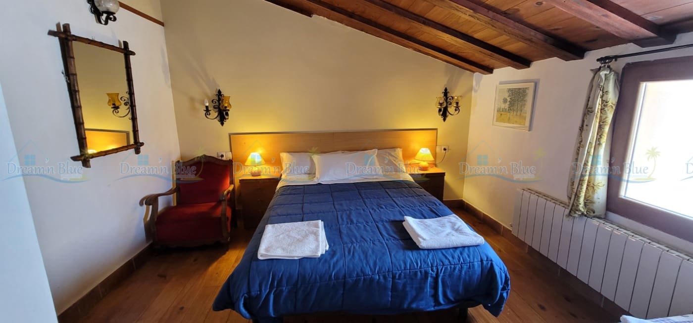 5 slaapkamer Huis te koop in Albaida met zwembad - € 220.000 (Ref: 6784067)