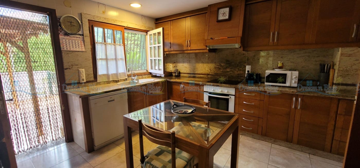 4 soveværelse Villa til salg i Barx med swimmingpool garage - € 569.000 (Ref: 7054616)