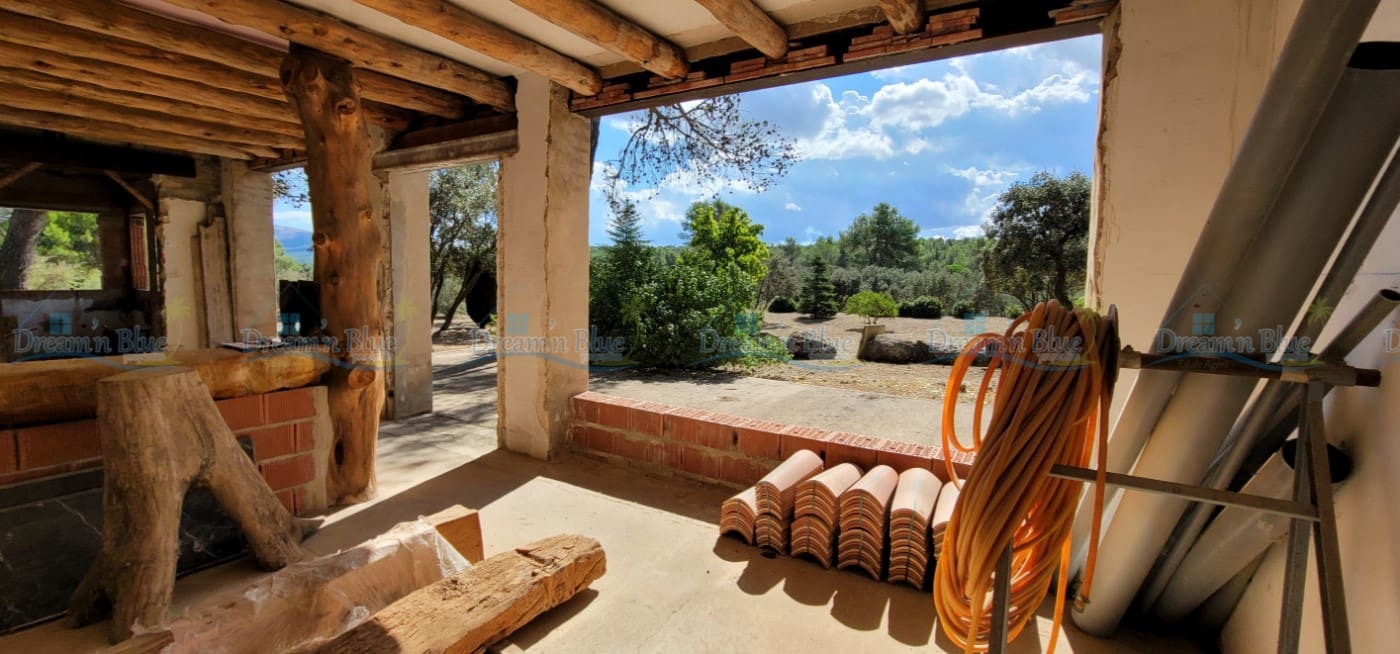 4 soveværelse Villa til salg i Bocairent - € 165.000 (Ref: 7185994)