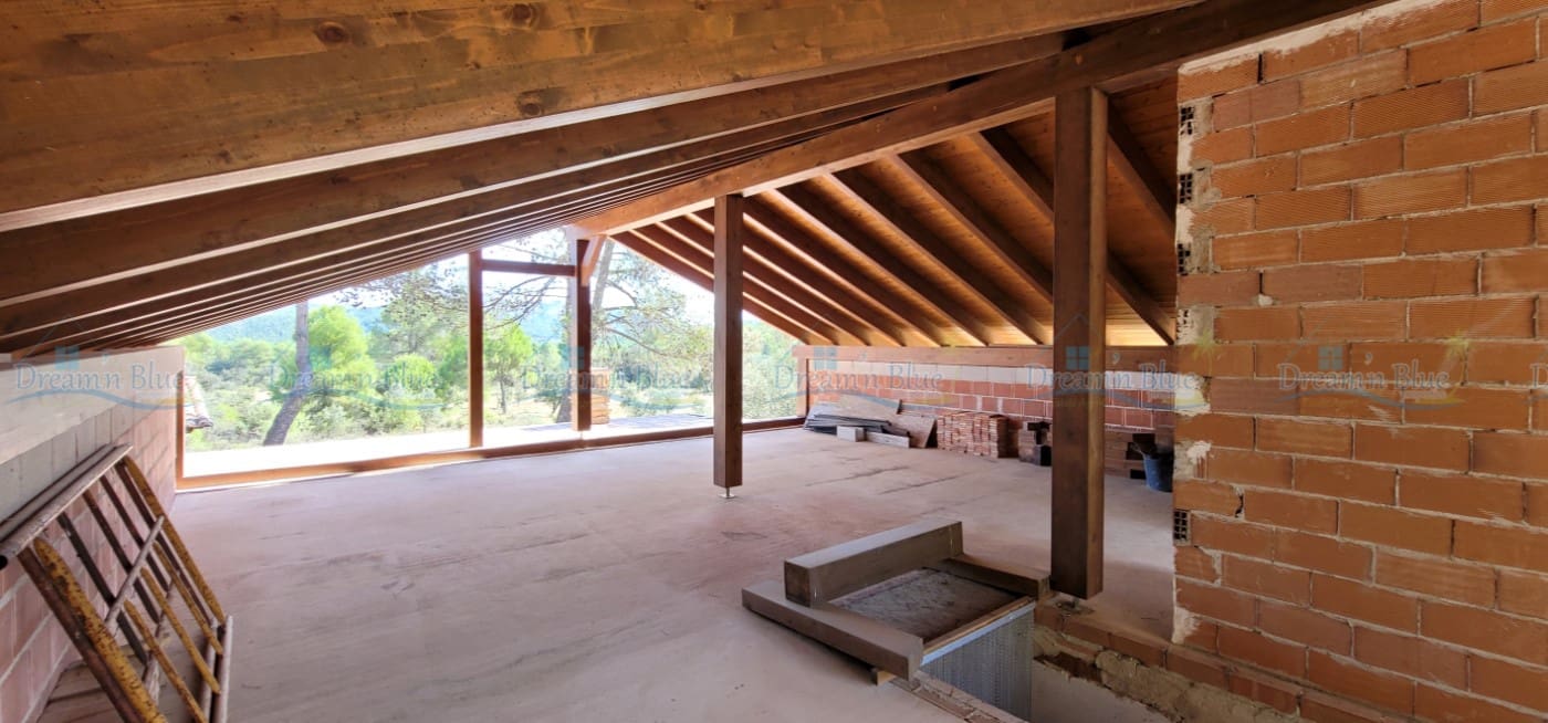 4 soveværelse Villa til salg i Bocairent - € 165.000 (Ref: 7185994)