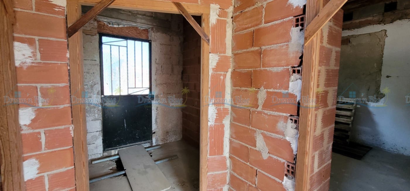 4 soveværelse Villa til salg i Bocairent - € 165.000 (Ref: 7185994)