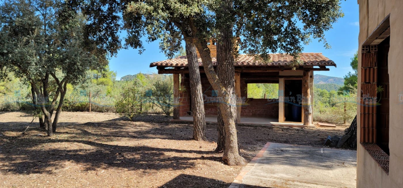 4 soveværelse Villa til salg i Bocairent - € 165.000 (Ref: 7185994)