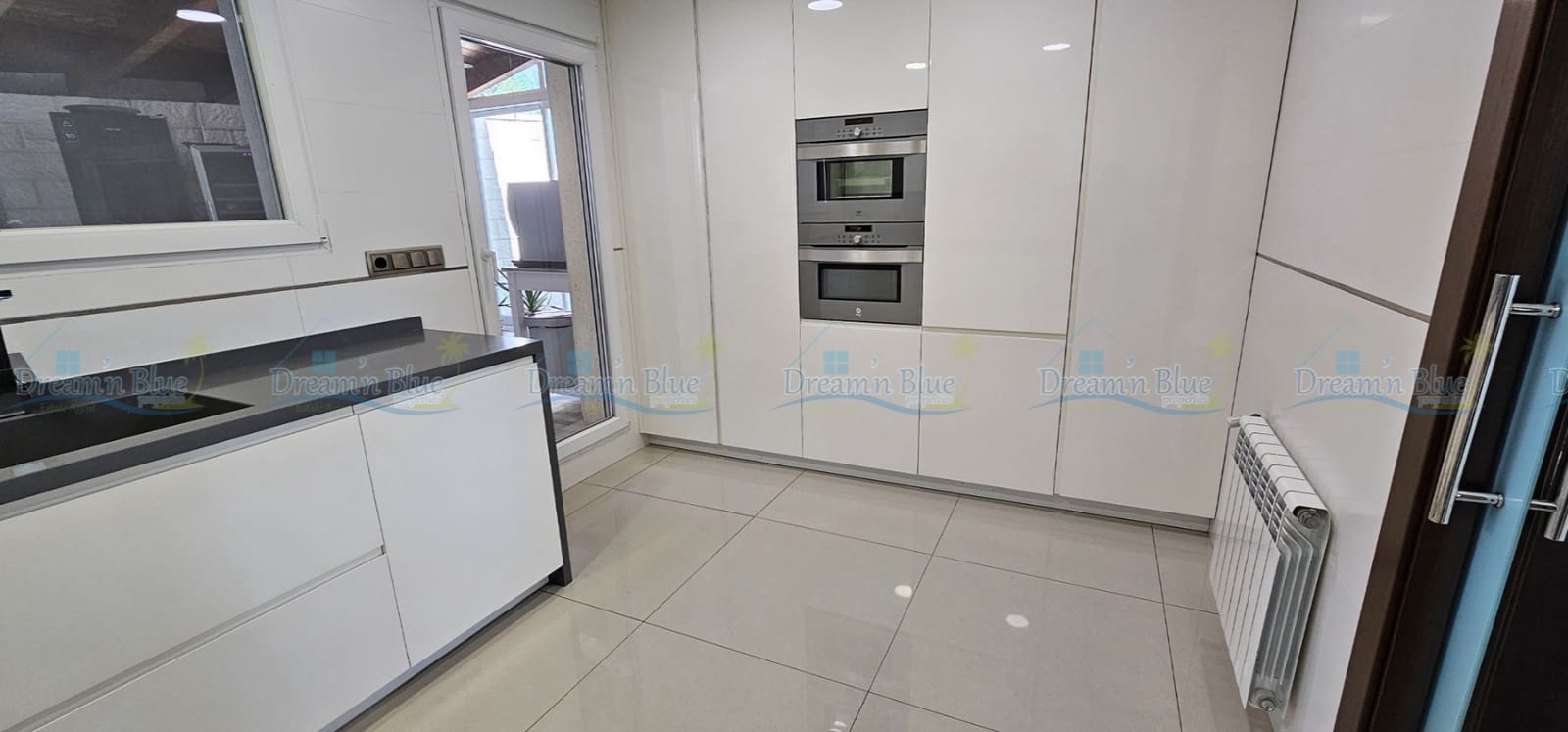 4 soveværelse Villa til salg i Muro de Alcoy med swimmingpool garage - € 425.000 (Ref: 8317521)