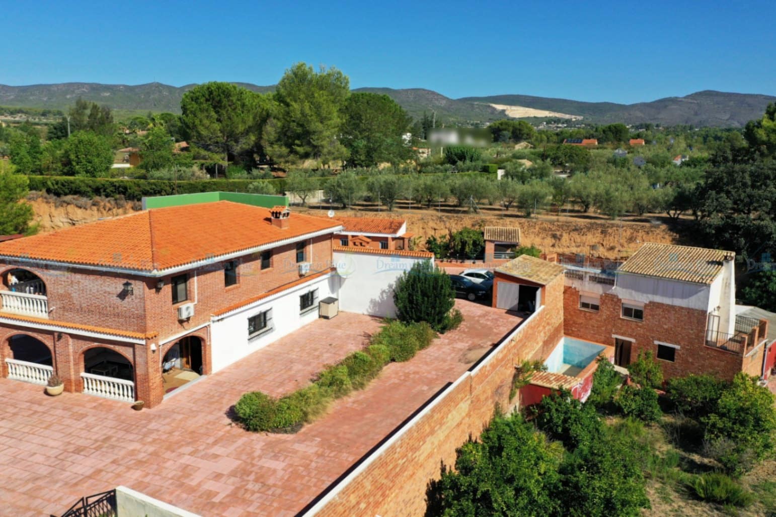 7 soveværelse Villa til salg i Ontinyent med swimmingpool garage - € 330.000 (Ref: 8485326)