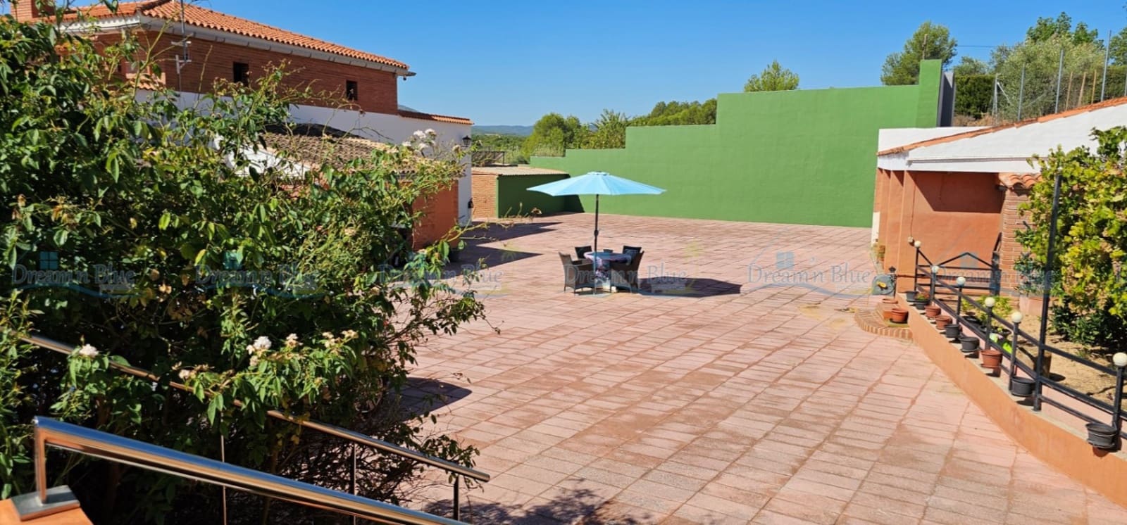 7 soveværelse Villa til salg i Ontinyent med swimmingpool garage - € 330.000 (Ref: 8485326)