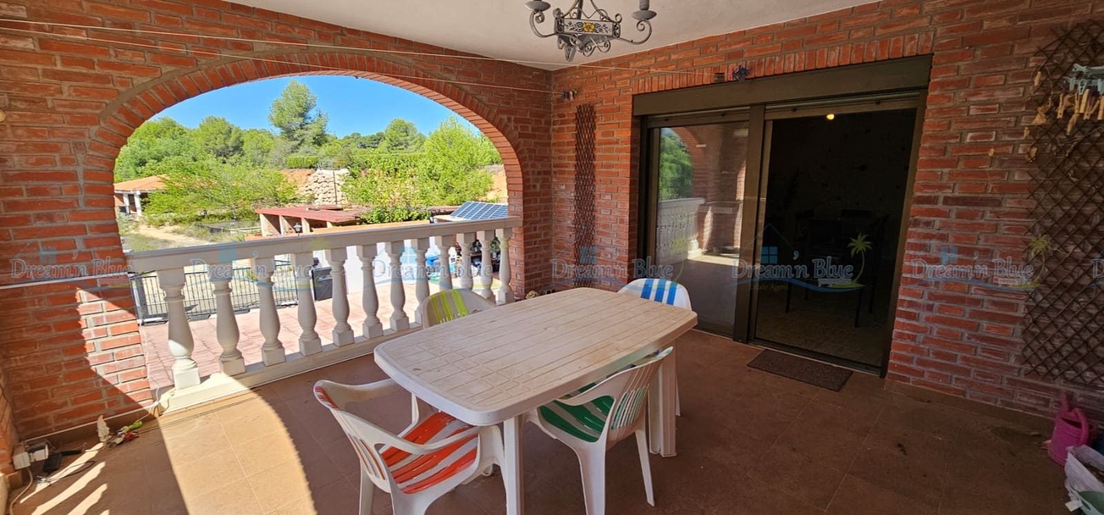 7 soveværelse Villa til salg i Ontinyent med swimmingpool garage - € 330.000 (Ref: 8485326)