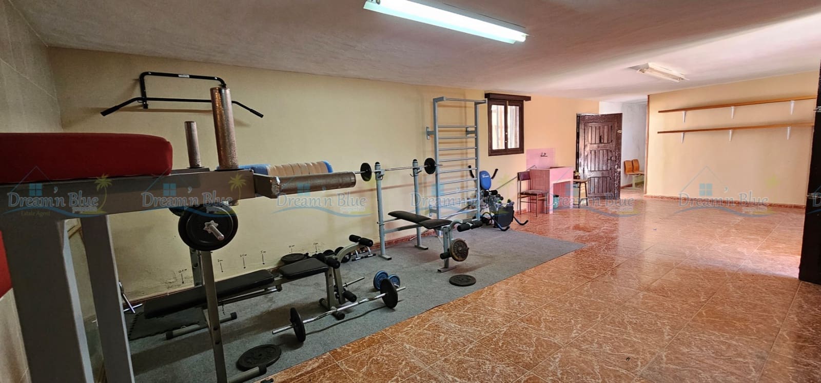 7 soveværelse Villa til salg i Ontinyent med swimmingpool garage - € 330.000 (Ref: 8485326)