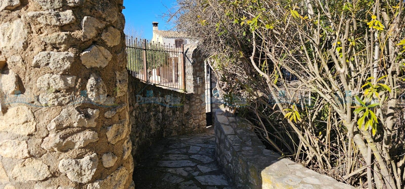 5 soveværelse Villa til salg i Alcoy / Alcoi med swimmingpool garage - € 195.000 (Ref: 8776898)