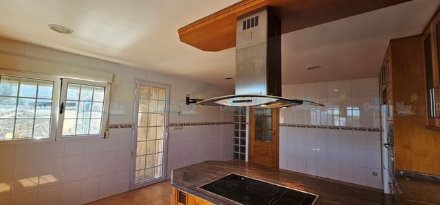 Casa de 3 habitaciones en Cocentaina en venta con garaje - 200.000 € (Ref: 8830537)