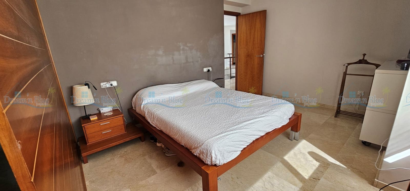 5 soveværelse Villa til salg i Ontinyent med garage - € 490.000 (Ref: 9104172)