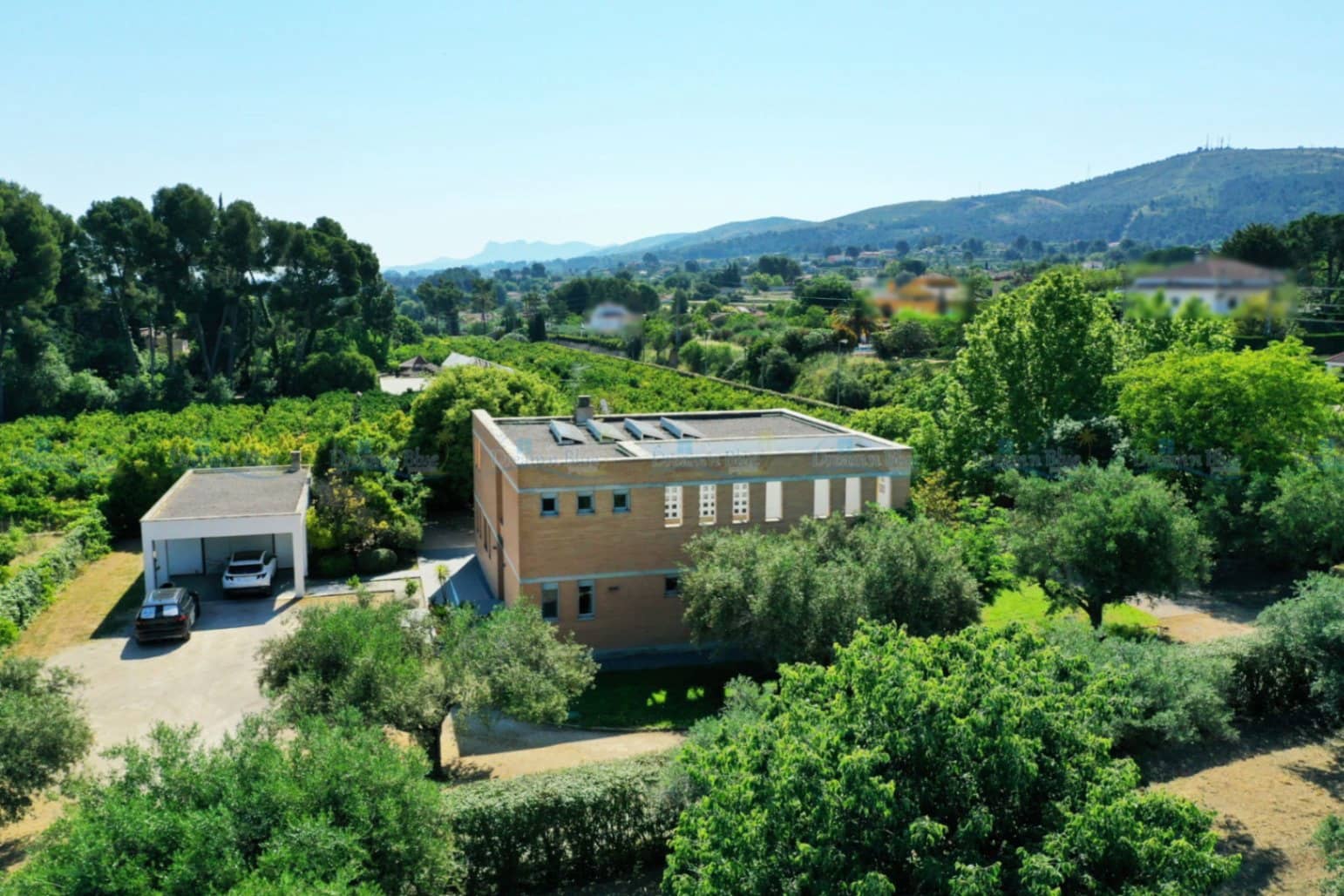 5 soveværelse Villa til salg i Ontinyent med garage - € 490.000 (Ref: 9104172)