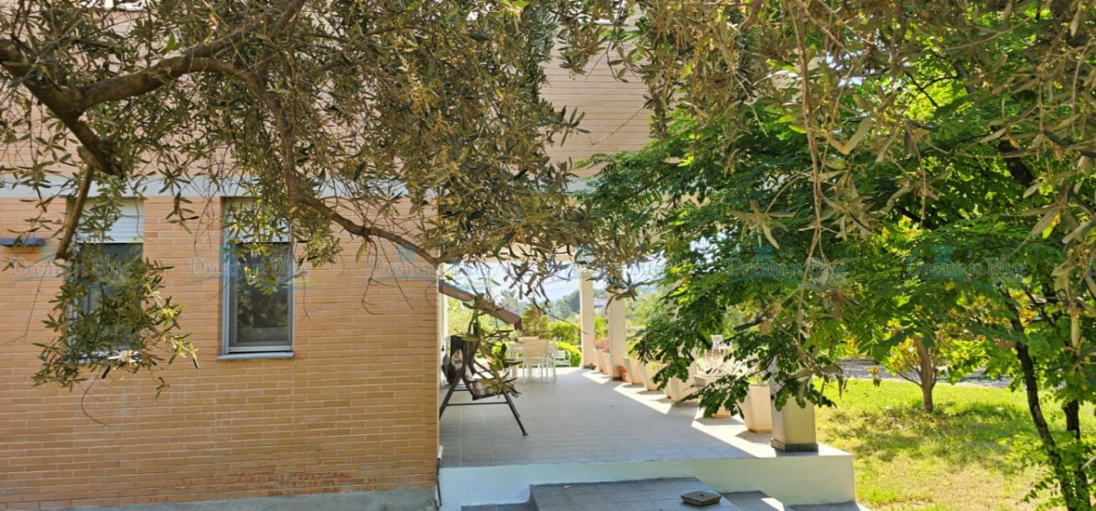 5 soveværelse Villa til salg i Ontinyent med garage - € 490.000 (Ref: 9104172)