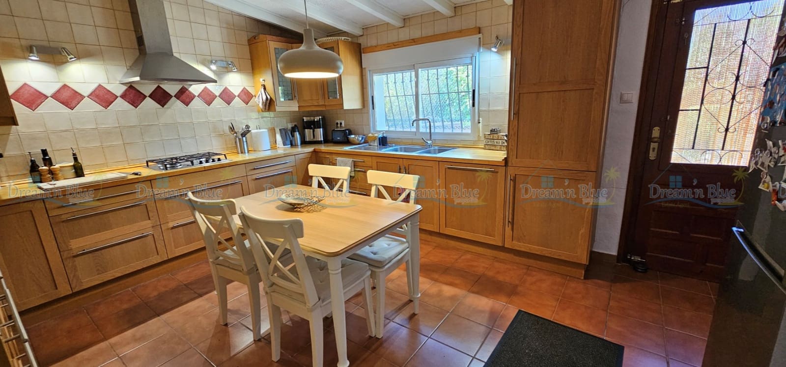 2 soverom Villa til salgs i Ontinyent - € 210 000 (Ref: 9230694)