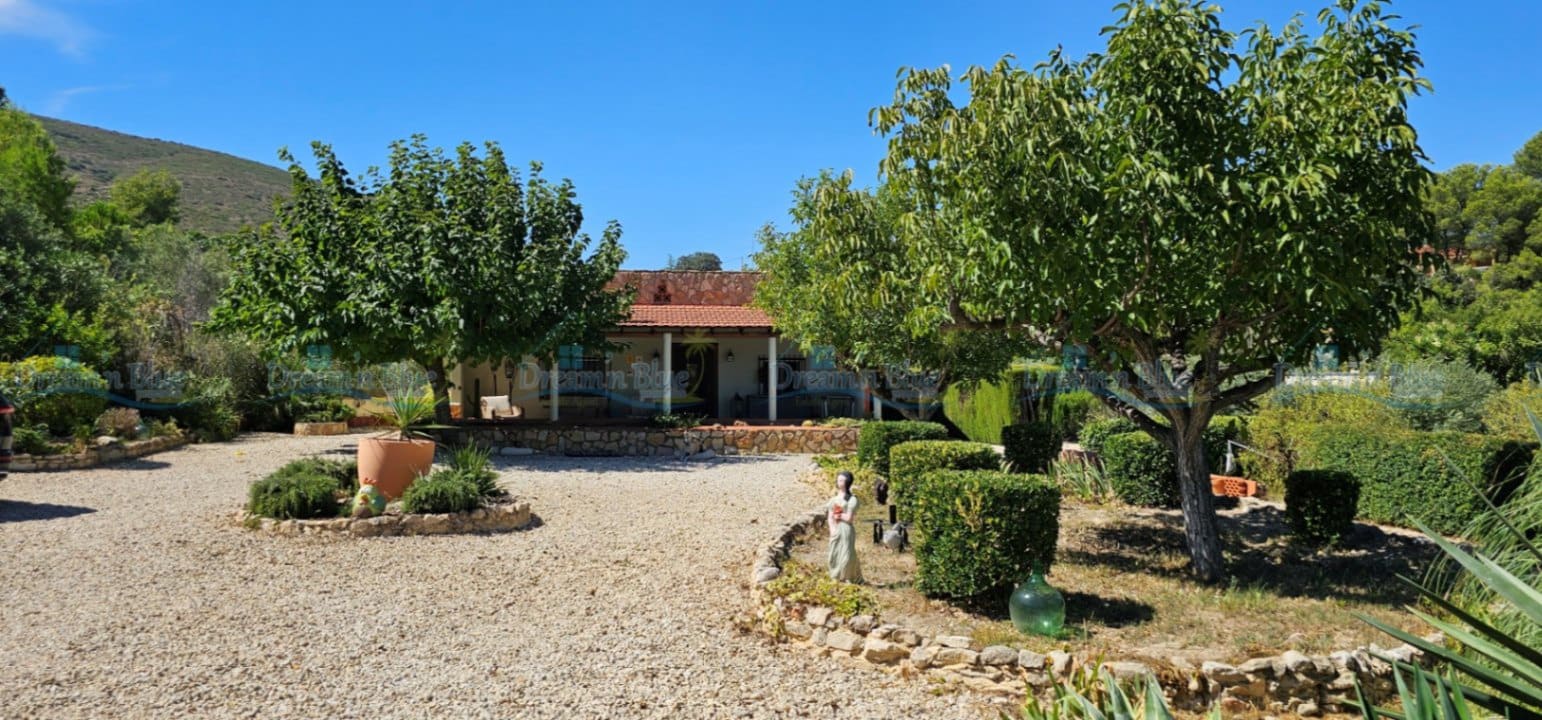 2 soverom Villa til salgs i Ontinyent - € 210 000 (Ref: 9230694)